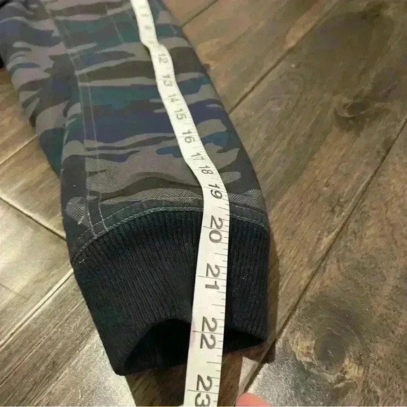 Abercrombie Kids lined Camo Jacket Size 11/12 - Picture 10 of 12